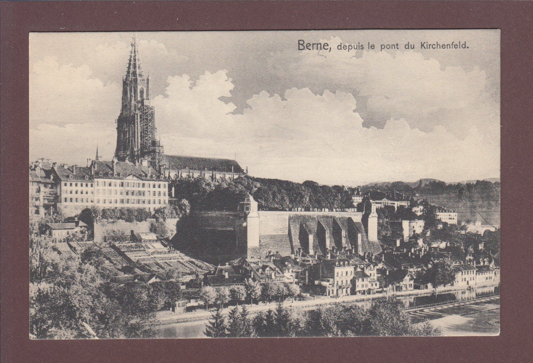 Cartoline postali: BERN - Teil mit Münster – Usato da Pully venduto da nicecards