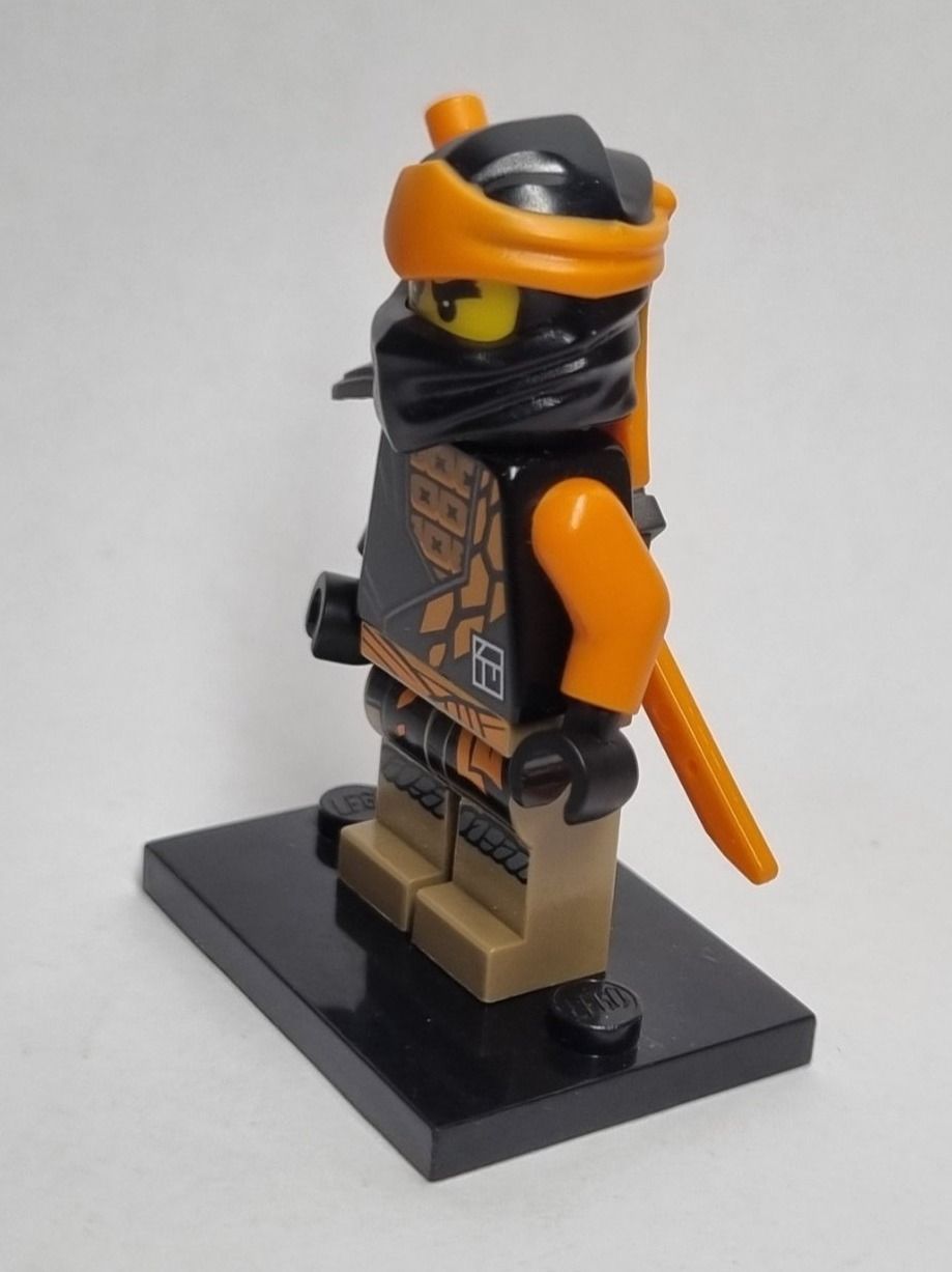 Lego Kit di costruzioni: LEGO Ninjago njo0720 Cole - Core, Shoulder Pad – Nuovo (secondo la descrizione) da Basadingen venduto da NekoBricks 1