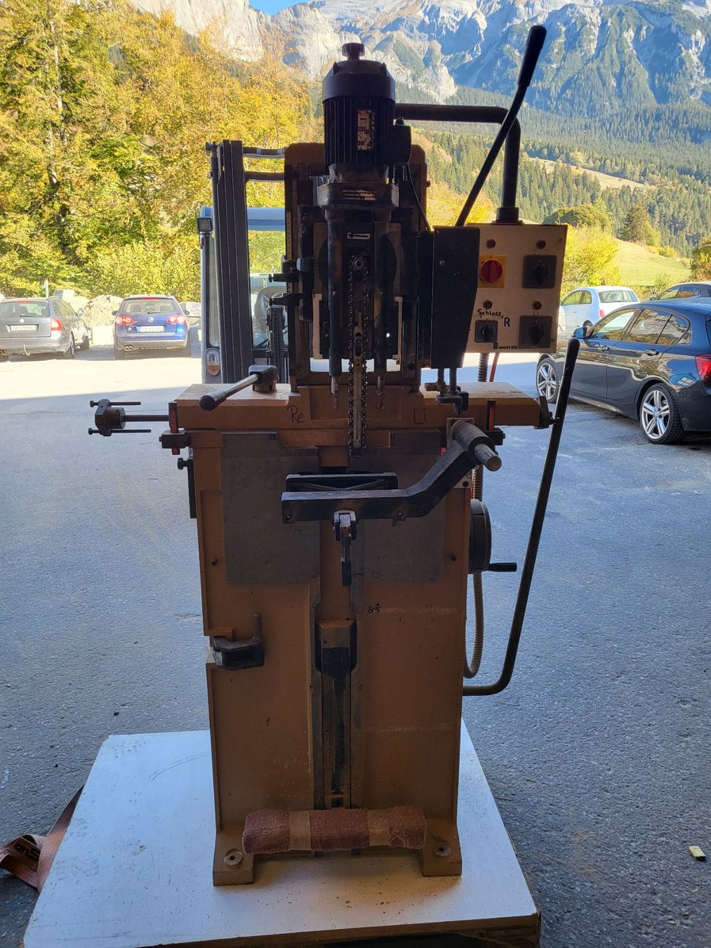 Alle Maschinen: Kettenstemmer – Gebraucht aus Flims Dorf von fer_7lsx