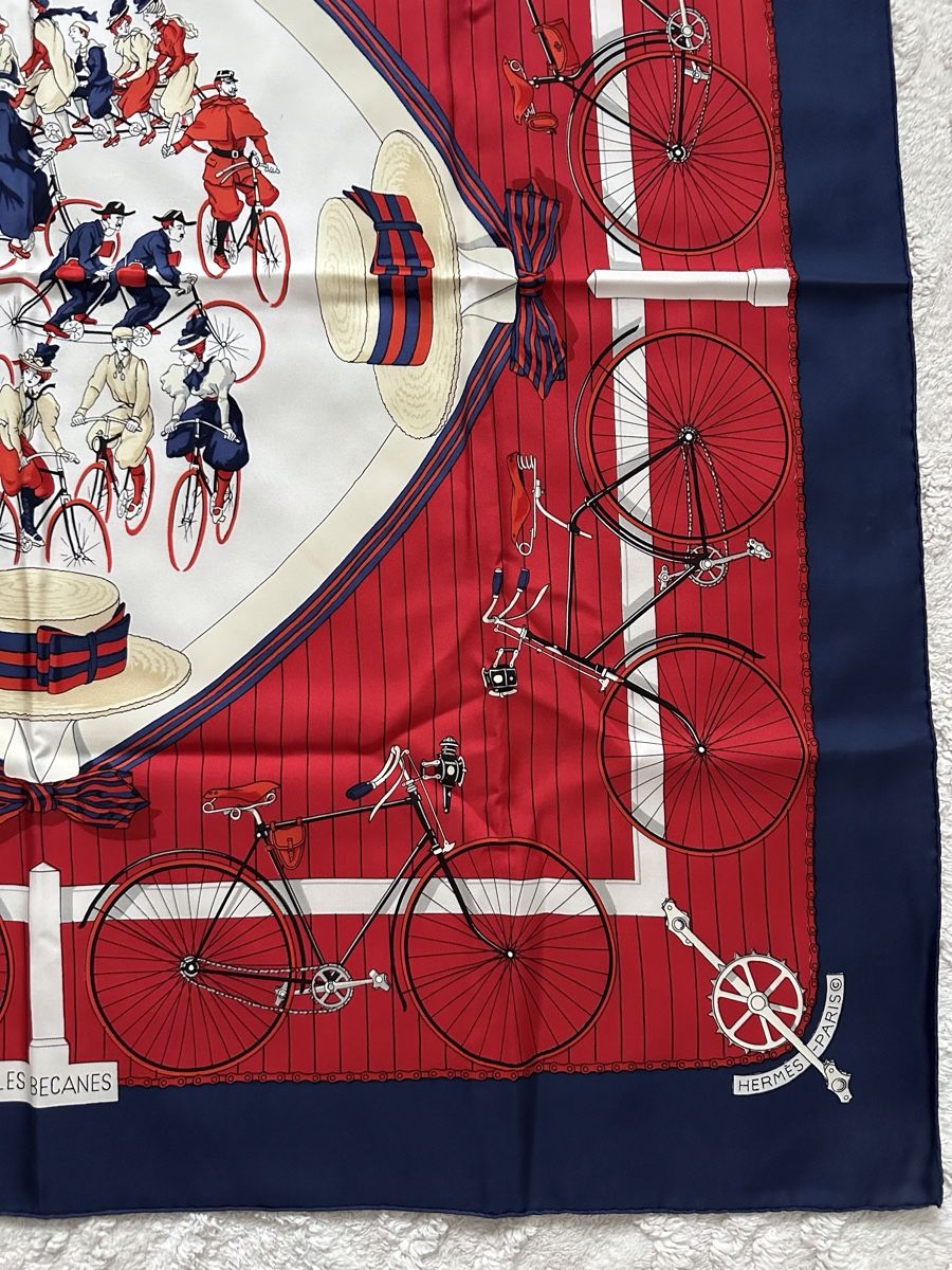 Hermès Foulard & Sciarpe: Hermès Seidentuch "Les Becanes" Vintage – Usato da Zollikon venduto da pan_8jtm 4