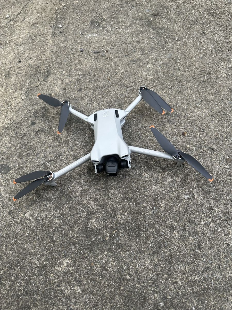DJI Modellismo RC: Dji mini 3 defekt – Difettoso da Dübendorf venduto da Mangia14