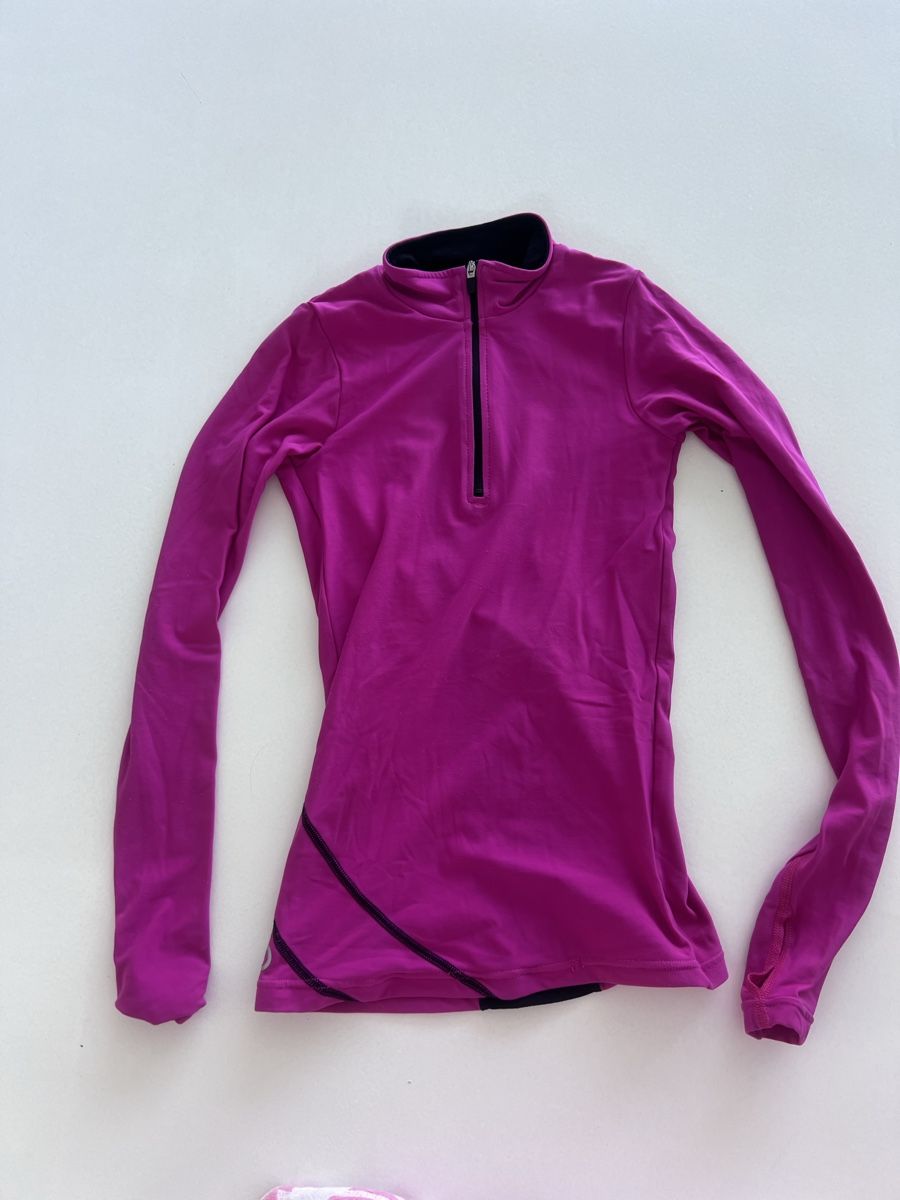Camicette, T-shirt & Top: Chique Sport Shirt 146 – Usato da Küsnacht ZH venduto da Studjus 2