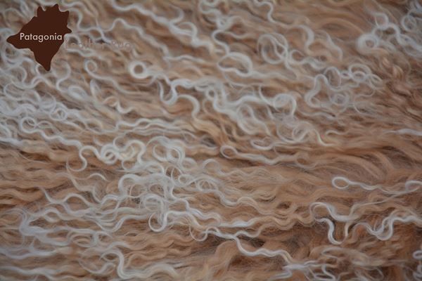 Tappeti: Tibetisches Schaffell Haarlänge Locken – Nuovo e nell'imballaggio originale da Arbedo venduto da patagonialeatherrugs 4