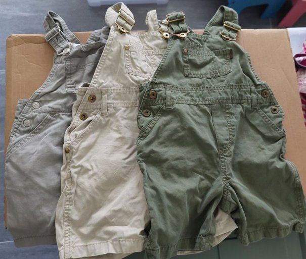 H&M Kleiderpakete & -sets: kurze Latzhose  3er Set  Grösse 80 – Gebraucht aus Ziefen von Madame1982