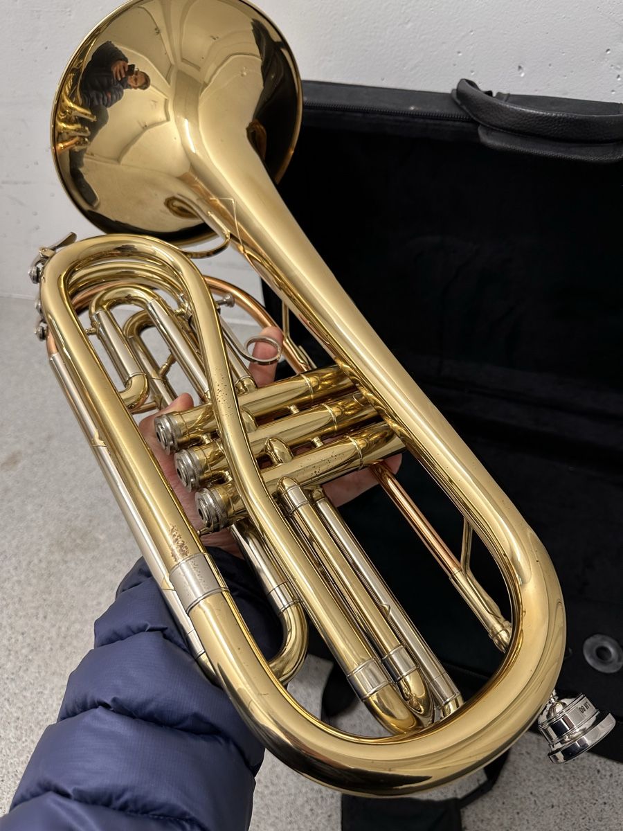 Strumenti musicali: Basstrompete dreifarbig inklusive Koffer – Usato da Ebikon venduto da Gaenggeliwaar 6