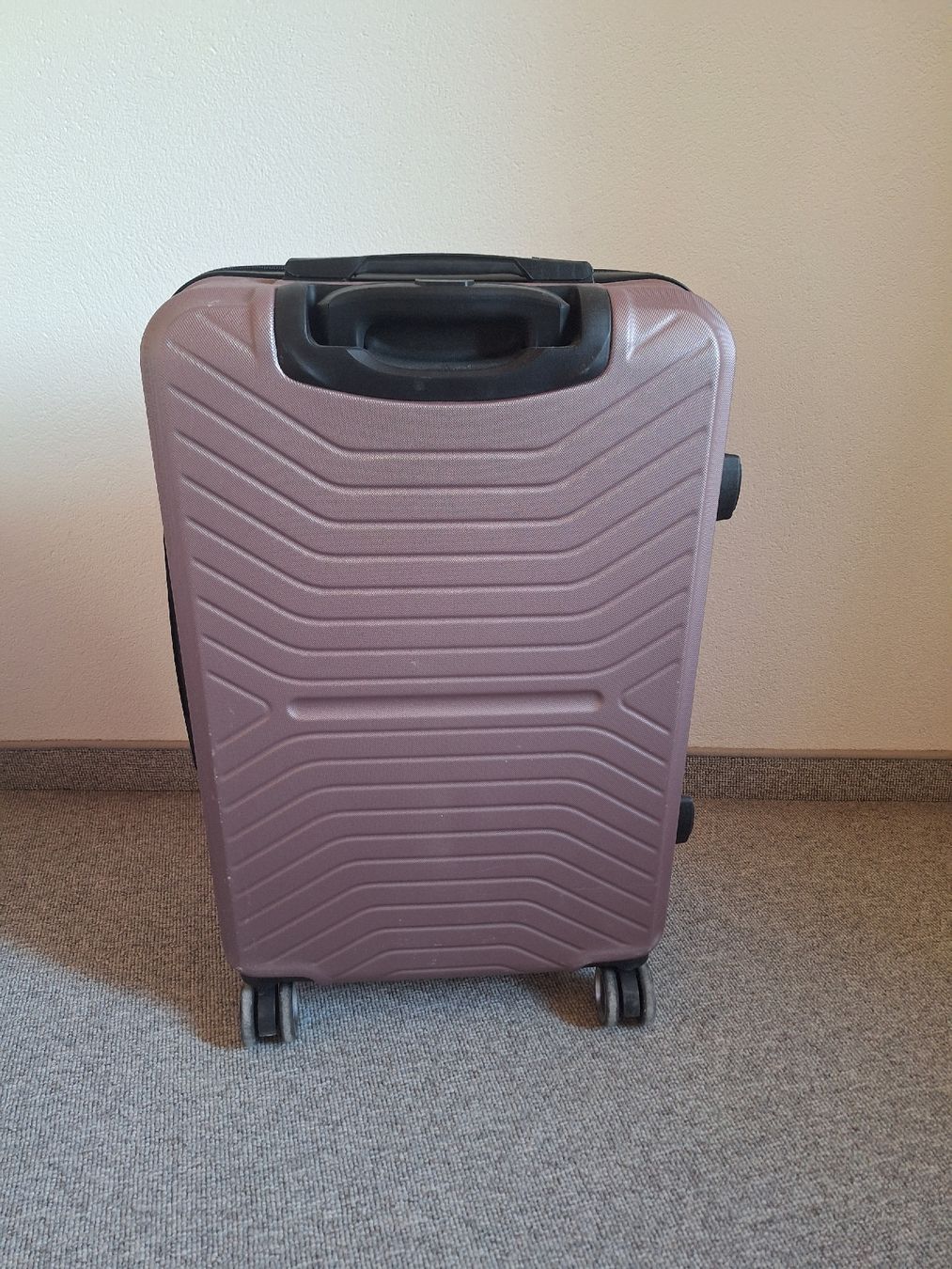 Reisekoffer: Koffer Wordline – Neu und originalverpackt aus Tamins von VW99