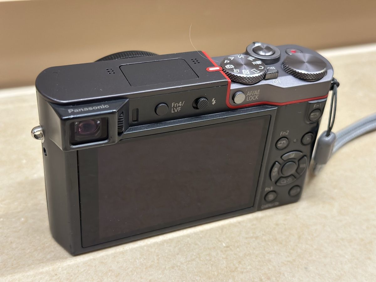 Panasonic Fotocamera: Panasonic Lumix TZ101 (2.937 Auslösungen) – Usato da Siggenthal Station venduto da DynamicLight 5