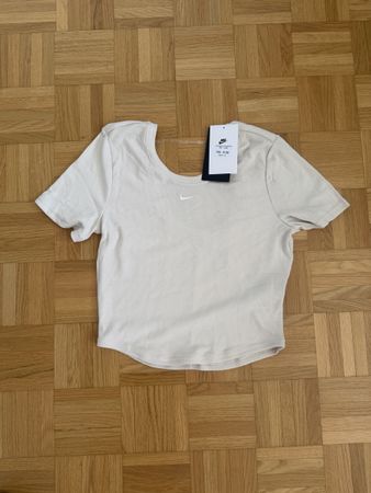 Neues Nike Damen T-Shirt Beige Grösse M - Sommer Hit!