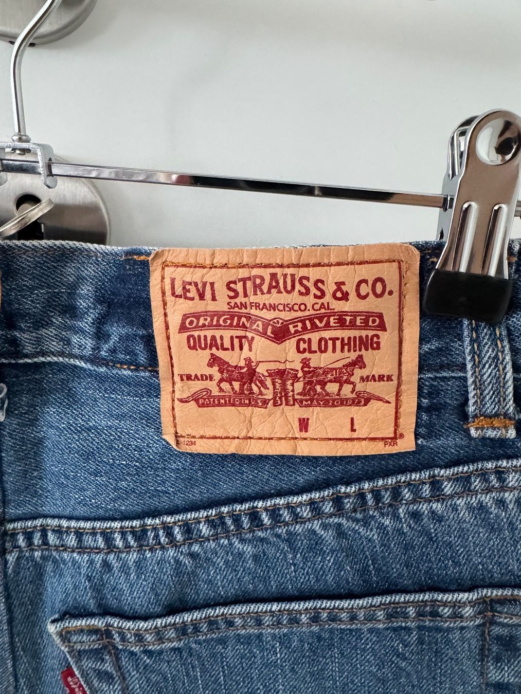 Levi's Jeans: Short Levi's vintage taille haute – Usato da Court venduto da mae_pl7l 2