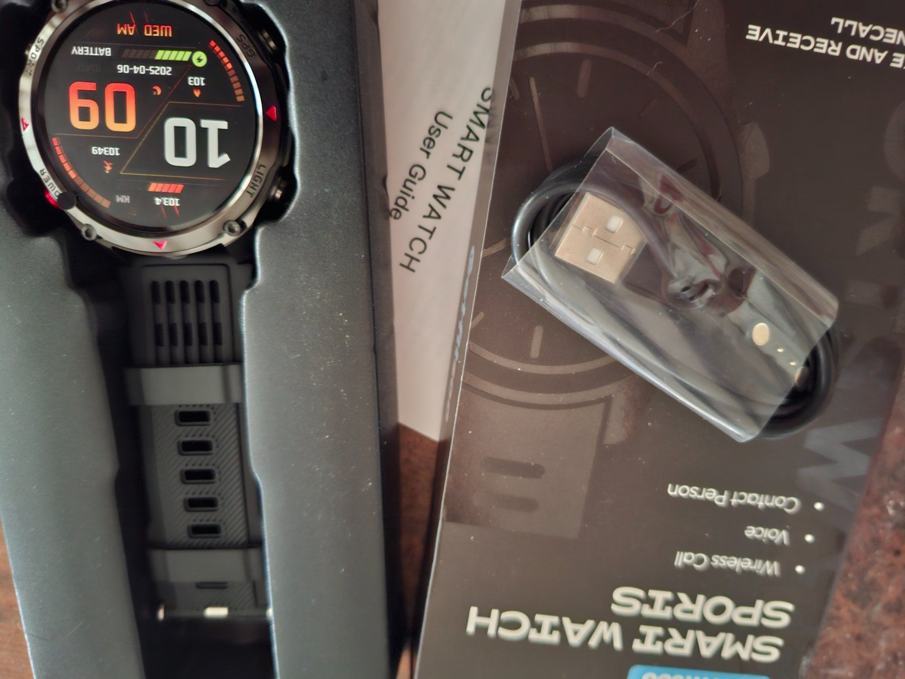 Smartwatch: Wunderschöne Smart Watch – Neu und originalverpackt aus Thun von Bluesdog 1