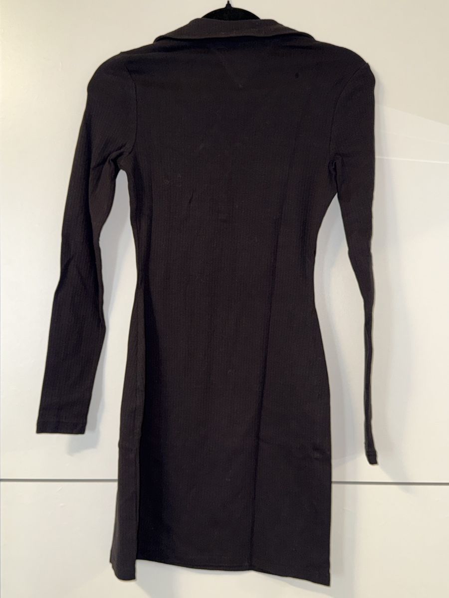 Tommy Hilfiger Kleider: SCHWARZES TOMMY JEANS KLEID – Neu (gemäss Beschreibung) aus Schlieren von kle_dis 2