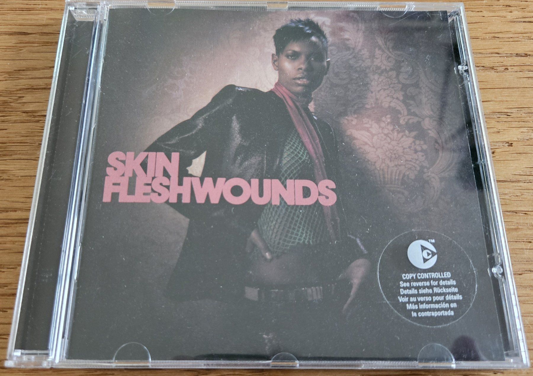 CD: CD Skin: Fleshwounds – Usato da Schaffhausen venduto da asyouwestley