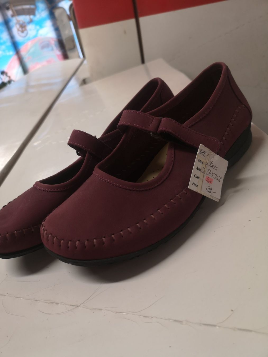 Helvesko Scarpe da donna: Helvesko – Nuovo e nell'imballaggio originale da Möhlin venduto da Highwaytom