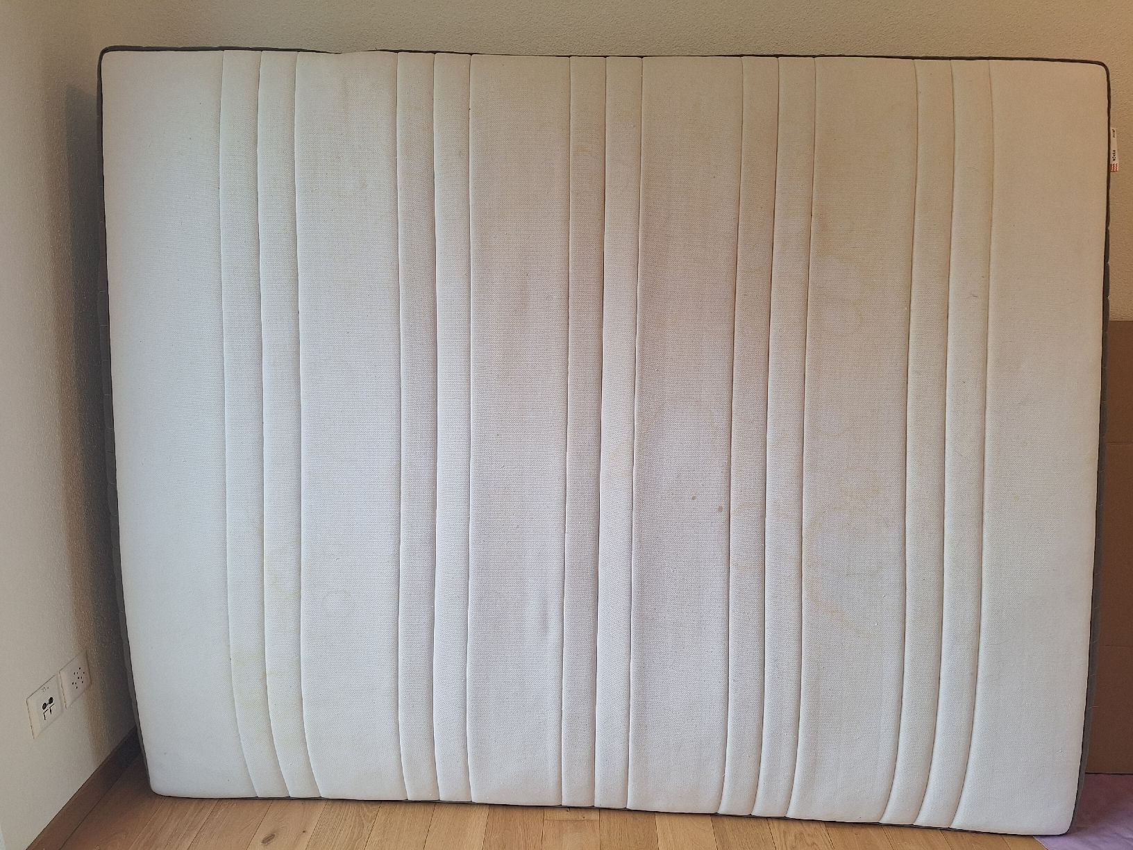 Ikea Matelas: Matratze 140x200cm zu verschenken – D'occasion à Gutenswil par nao_txr5 1