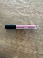 Huda Beauty liquid matte Perfectionist