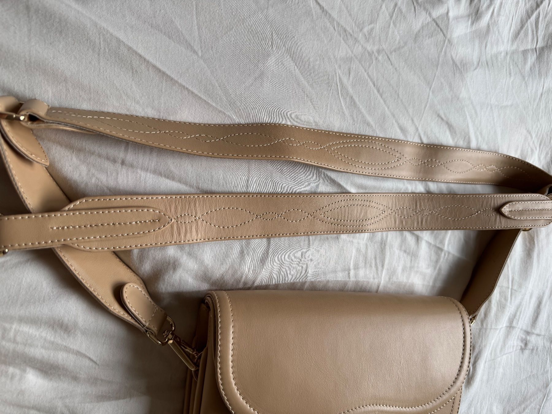 Borse da donna: Ledertasche beige neu – Nuovo e nell'imballaggio originale da Hombrechtikon venduto da mha_m5kx 9