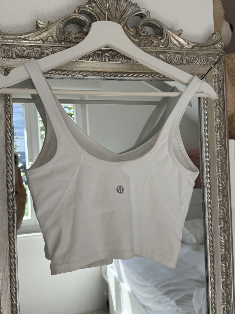Lululemon Top: Lululemon Align Top, gr 2, weiss – Usato da Meilen venduto da ver_bh9r 2
