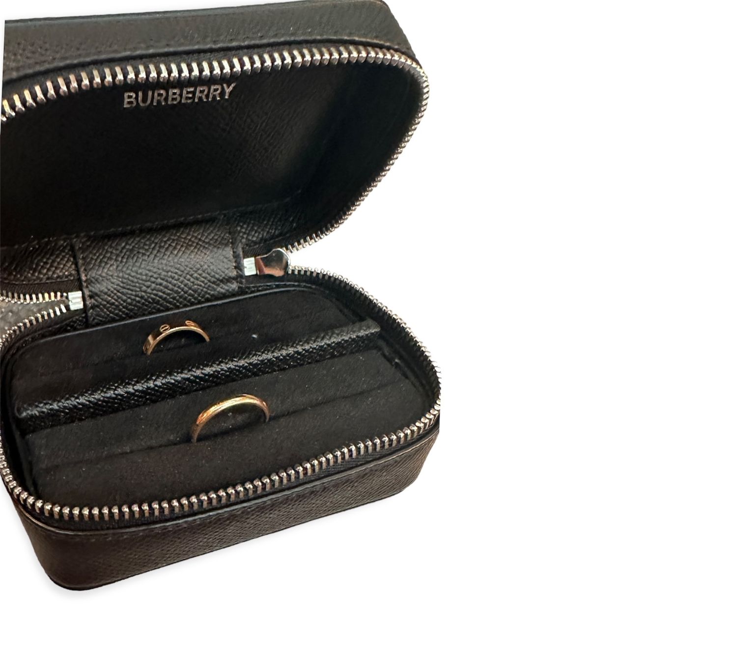 Burberry Gemelli: BURBERRY SCHWARZE MANSCHETTENKNOPF-ETUI – Nuovo e nell'imballaggio originale da Lachen SZ venduto da HelvetiaLuxury 8