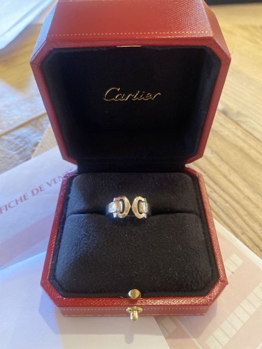 Cartier Anelli: Cartier Ring Double C Weissgold Gr. 51 – Usato da Saanenmöser venduto da ballerinas 1