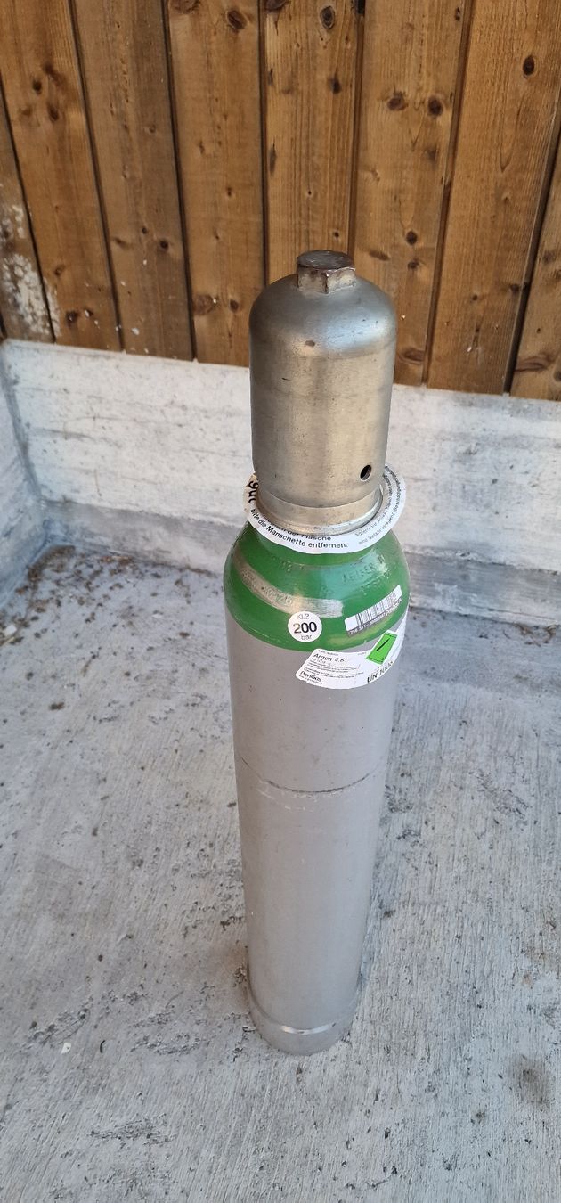 Oerlikon Saldatori: Gasflasche Argon 10L Leer – Usato da Emmenbrücke venduto da inf_l8yf 1