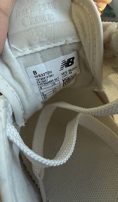 Damenschuhe: New Balance 327 /GR.39  – Gebraucht aus Kloten von Privat2011 3