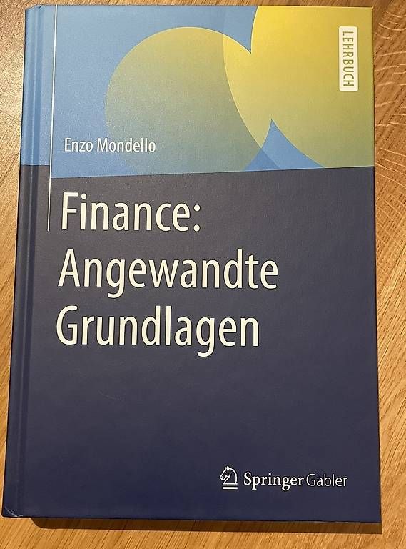 Livres: Finance: Angewandte Grundlagen – D'occasion à Wila par pat_24