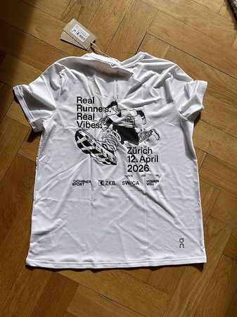 Ungetragenes Zürich Marathon Läufer Shirt Gr. M