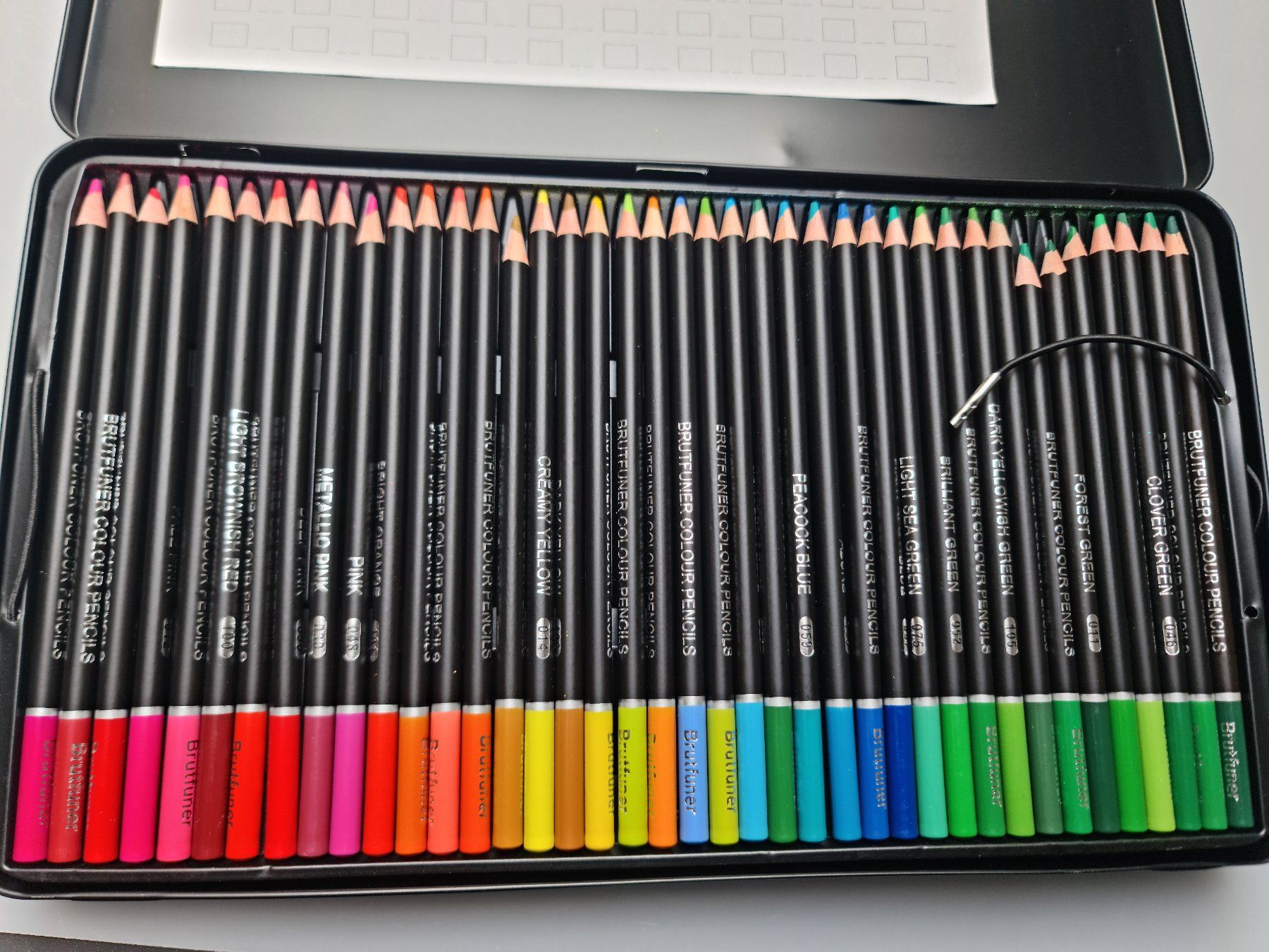Stylos & Marker: 120 Buntstifte auf Öl Basis – D'occasion à Turbenthal par SiBra77 1