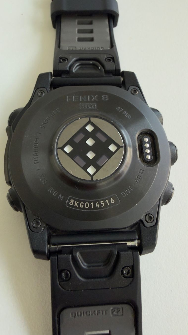 Fenix Smartwatch: GARMIN Fenix 8 Solar Sapphire – Usato da Kirchlindach venduto da Biberman 4