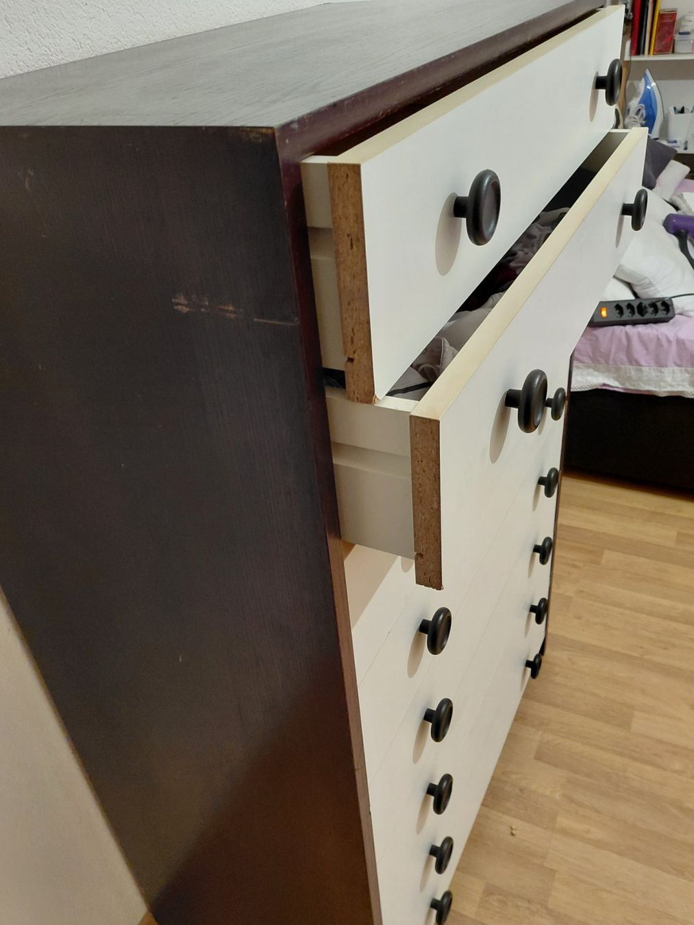 Cassettiere: Commode à  8 tiroirs – Usato da Moutier venduto da and_2XYT 1