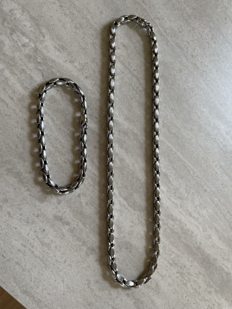 Catenine: Massive Halskette und Armkette Steel – Usato da Flawil venduto da Naphtali