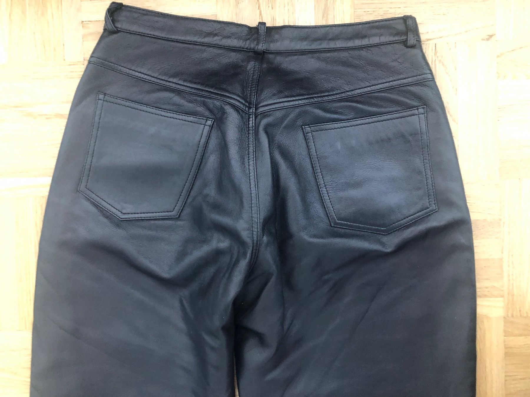 Hosen: Pantalon en vrai cuir – Gebraucht aus Onex von kattrina 4