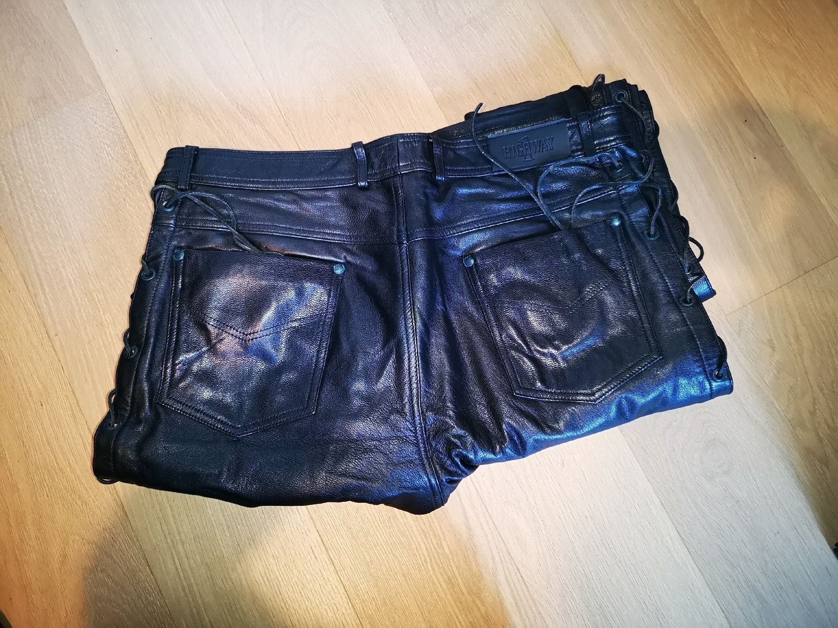 Hosen: Neuwertige Lederhose – Neu (gemäss Beschreibung) aus Engelburg von echseis 1