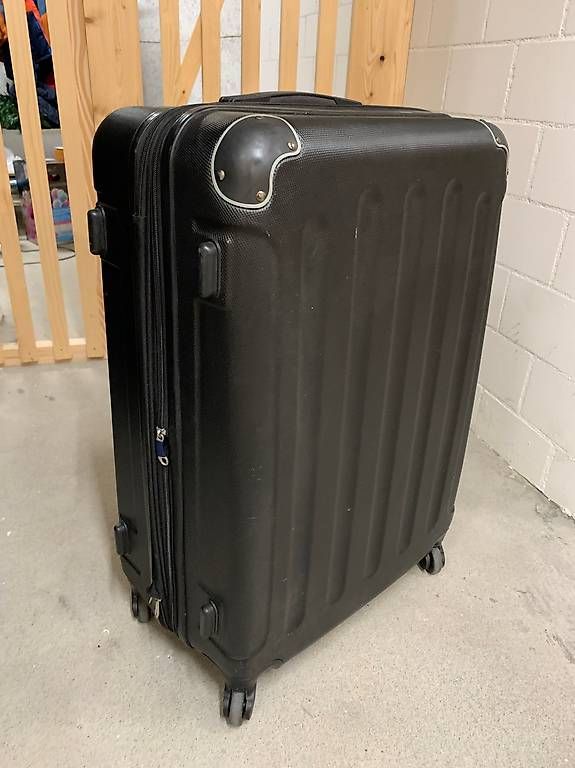 Valigie: Suitcase / Koffer 70x45x25 – Usato da Zürich venduto da jul_hx7m