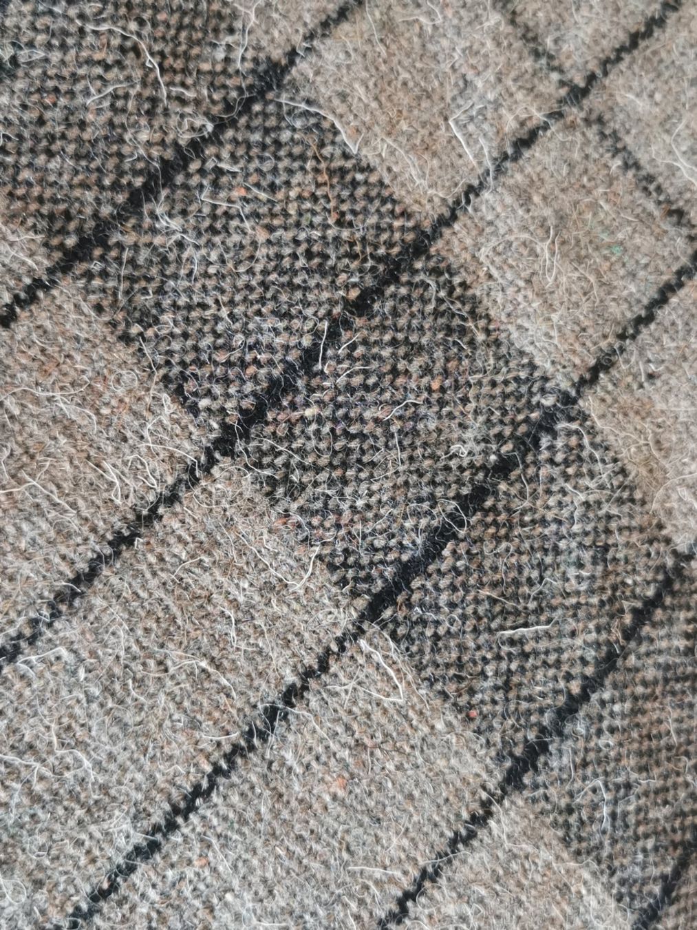 Decken: Schaff Wolle Plaid – Neu und originalverpackt aus Schlieren von vlalif 2
