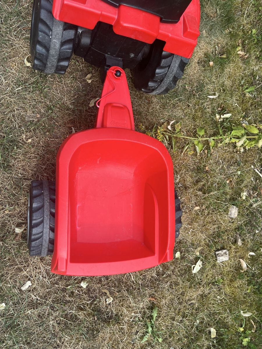 Smoby Veicoli per bambini: Trettraktor mit Anhänger – Usato da Schlieren venduto da kikilina 4