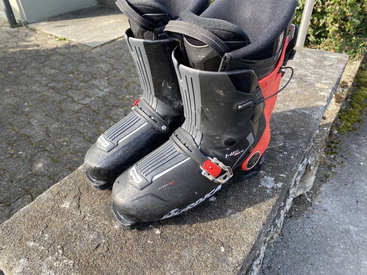 Scarpe da uomo: Nordica HF90R – Usato da Bronschhofen venduto da Tarzanspyder 1