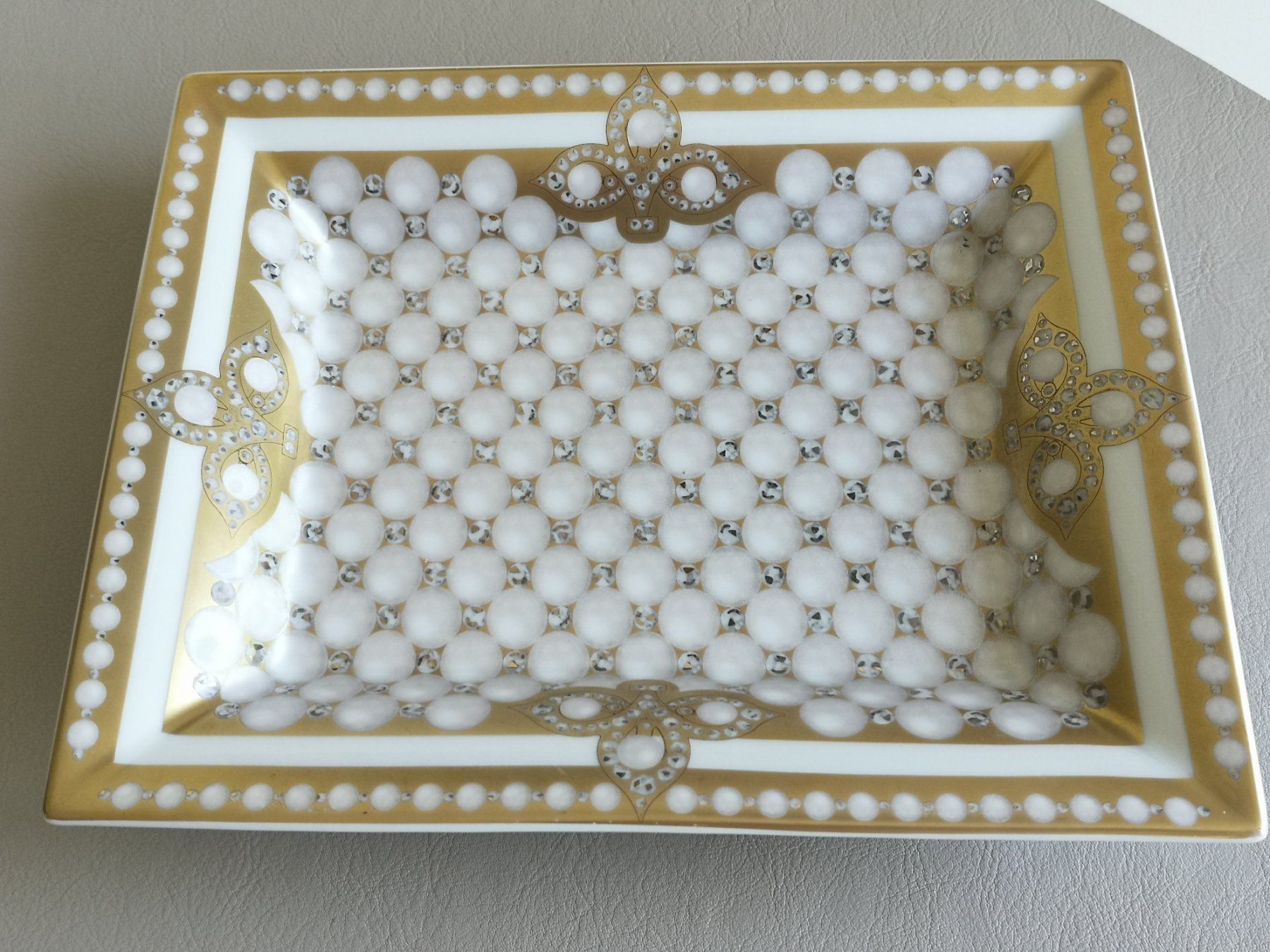 Patek Philippe Servierplatten: PATEK PHILIPPE SCHALE/PLATTE KOLLEKTION 2009 LIMOGES – Gebraucht aus Sissach von Megane21