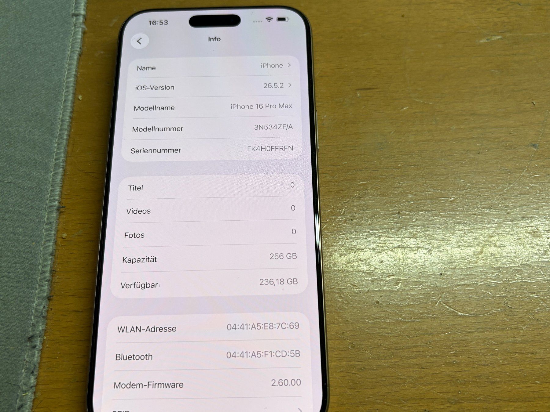 Apple Telefoni cellulari / Smartphones: Iphone 16 Pro Max 256Gb – Usato da Au SG venduto da bah_6f5w 6