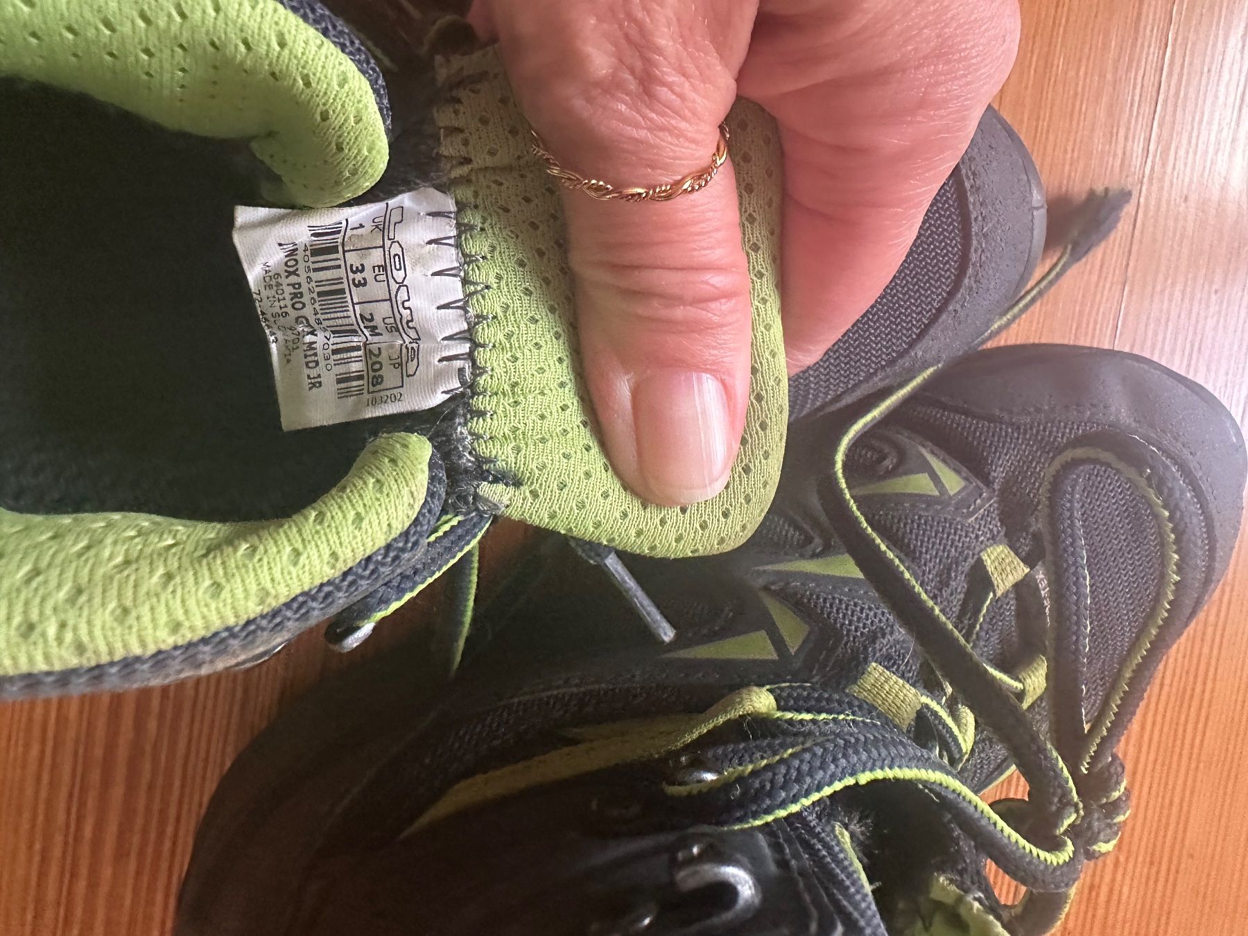 Lowa Chaussures garçon: Lowa Wanderschuhe – D'occasion à St. Gallen par SaryK 2
