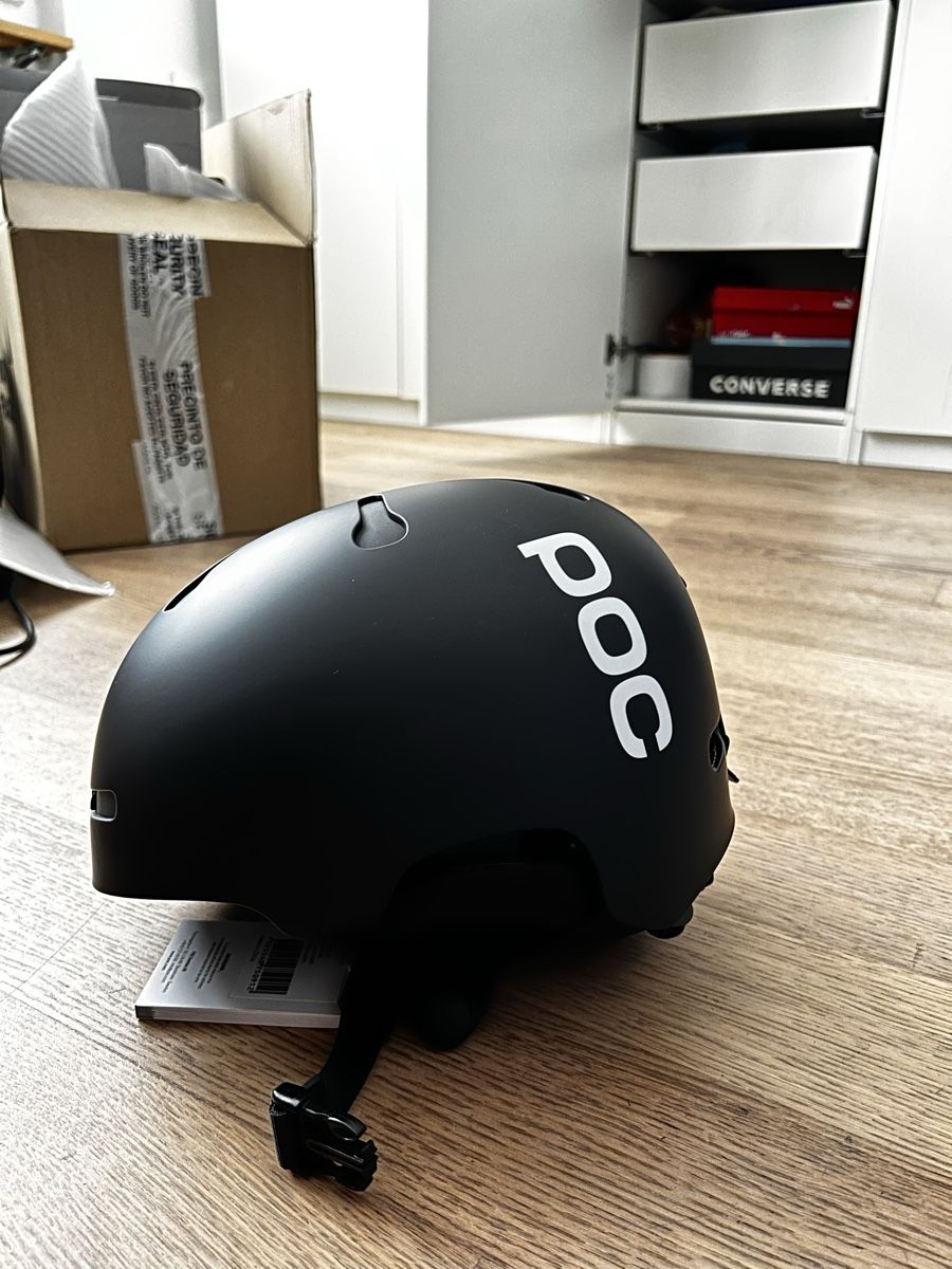 Skis: poc Skihelm schwarz – Neuf avec emballage d'origine à Lenzburg par lukaag500