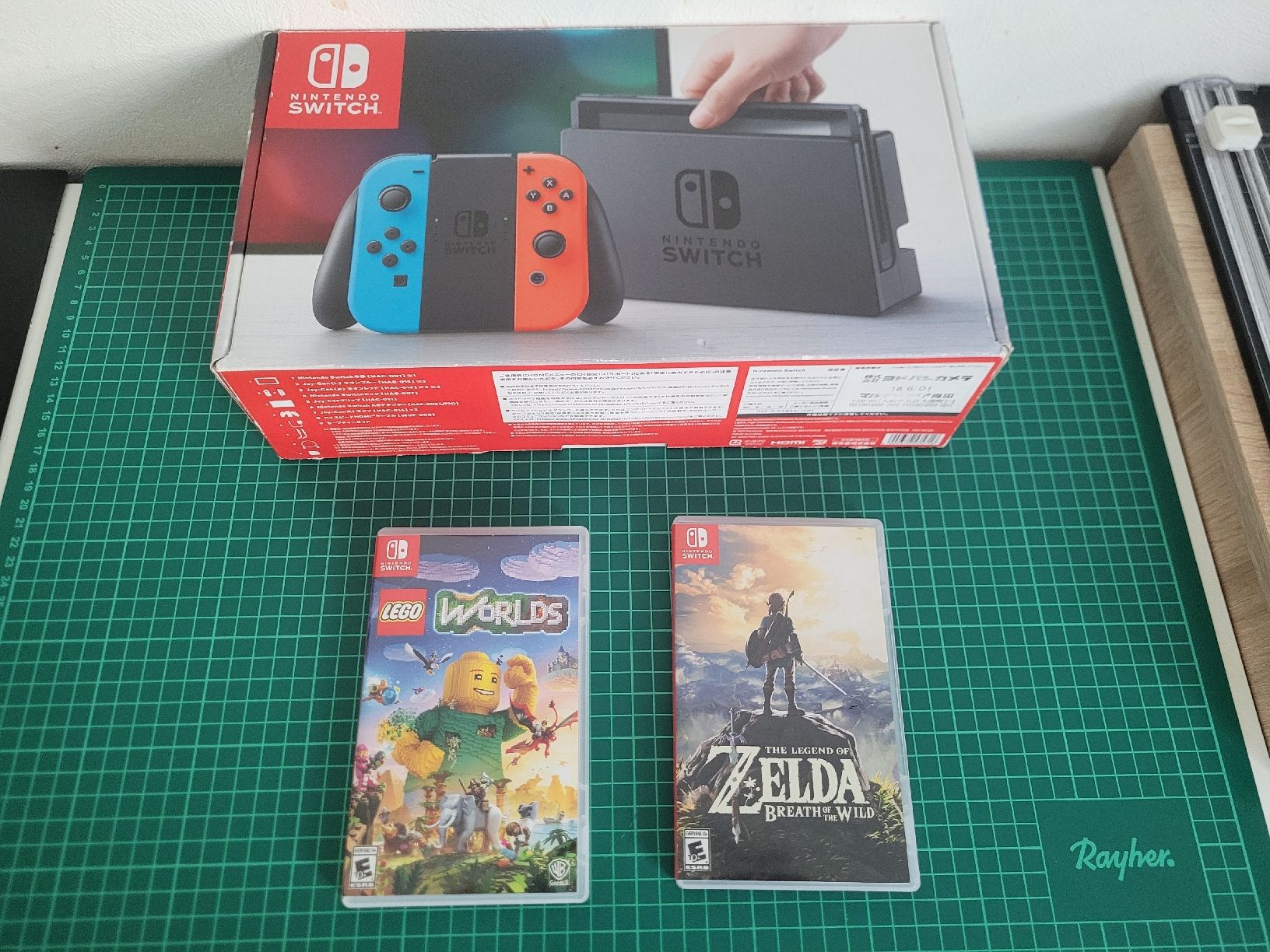 Nintendo Console: Nintendo Switch console with Zelda and LEGO worlds! – Usato da Meyrin venduto da Retro-GZ