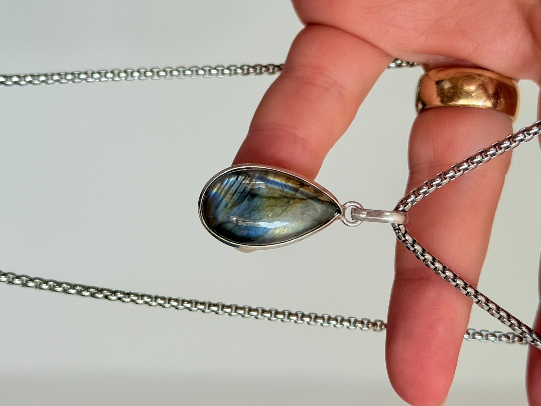 Catenine: Fashionable labradorite necklace – Nuovo e nell'imballaggio originale da Genève venduto da AGBERG 7