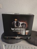 Nespresso Lattissima Pro DeLonghi Kapselmaschine 