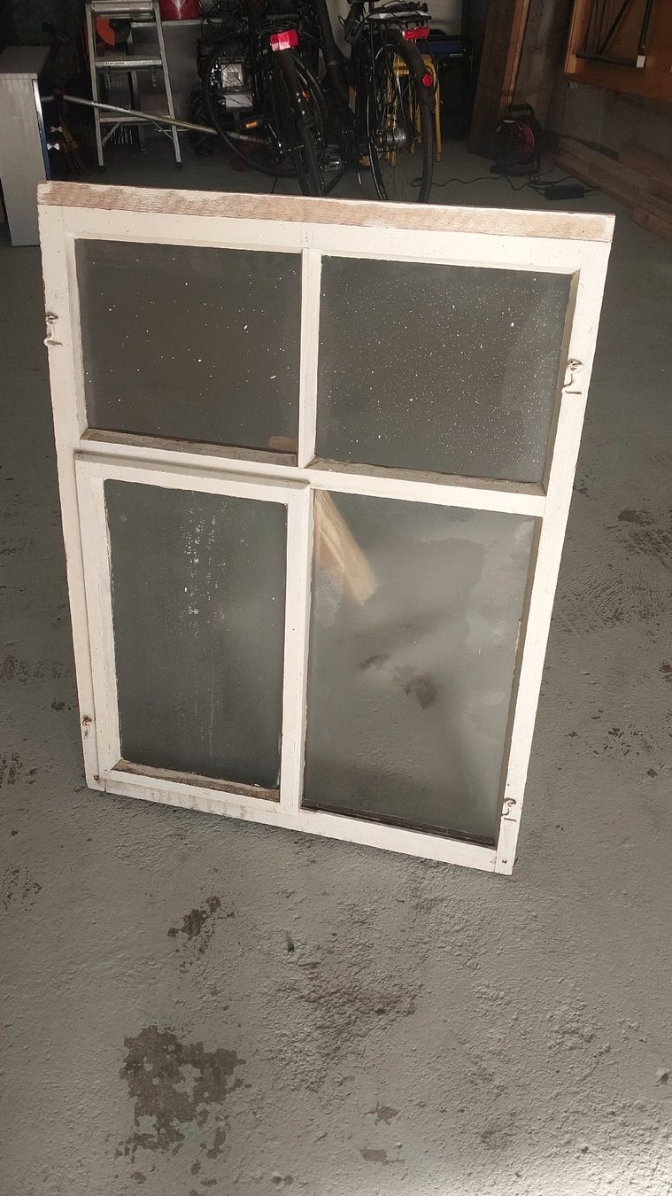 Fenster: Fensterrahmen – Gebraucht aus Lustmühle von manuel1911