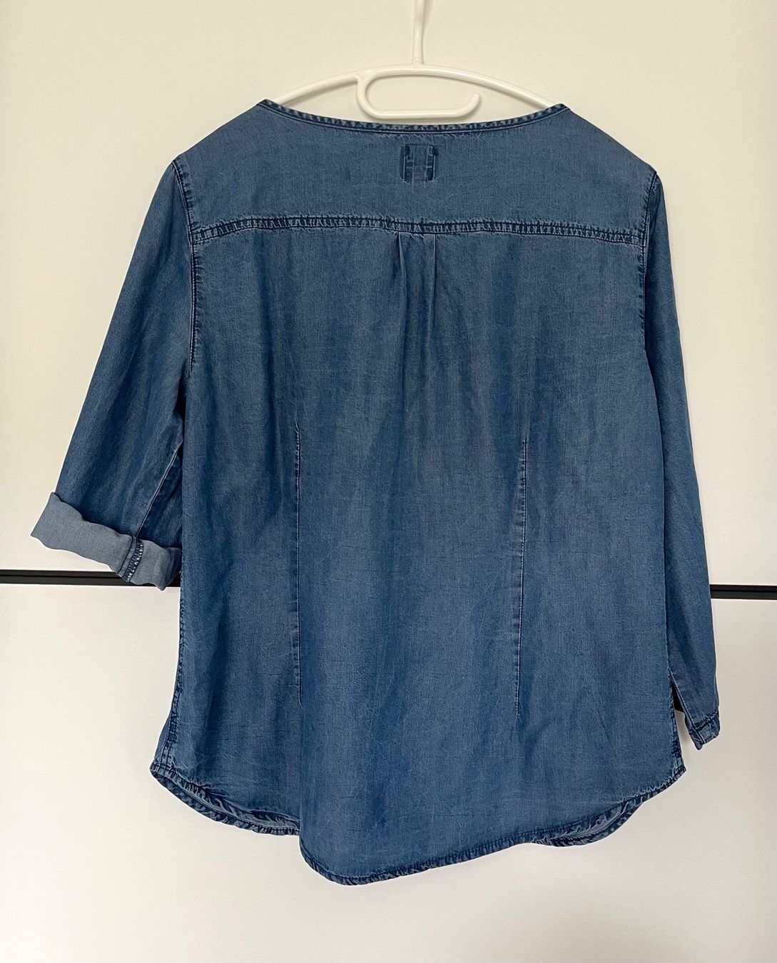 Captain Tortue Blusen: Blouse Miss Captain 38/40 – Gebraucht aus Le Crêt-p-Semsales von staglione69 1