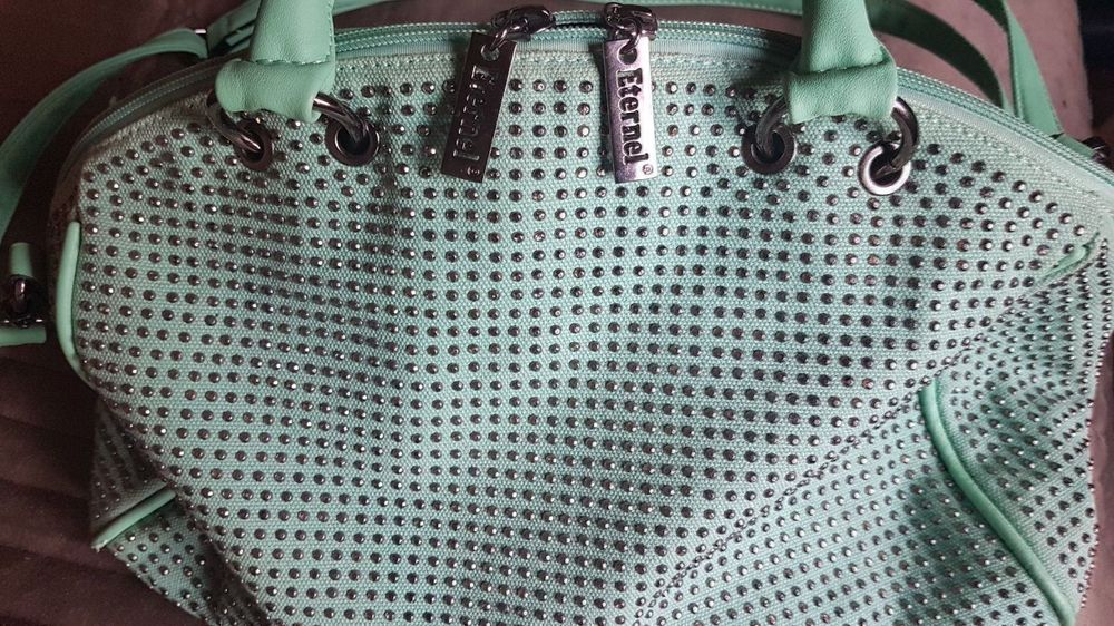 Sac a main marque ETERNEL couleur top Kaufen auf Ricardo