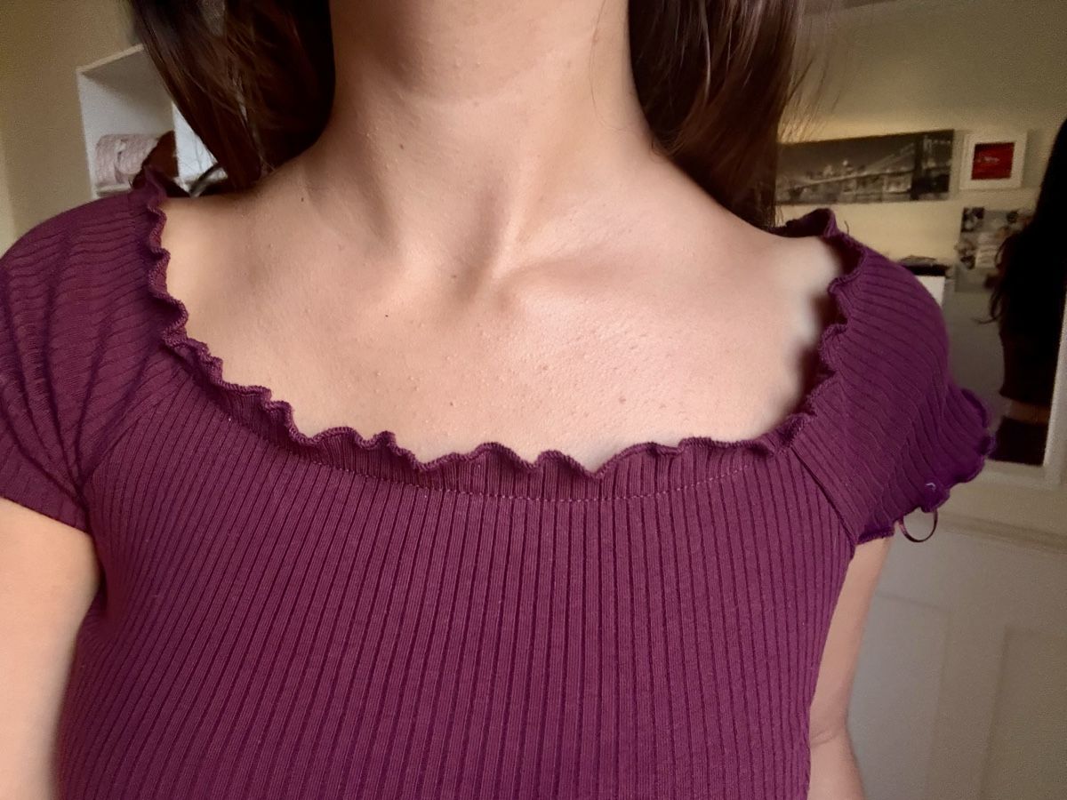 Only Top: Cute Chic Only Crop Top gerippt lila – Usato da Zürich venduto da ric_r96d 1