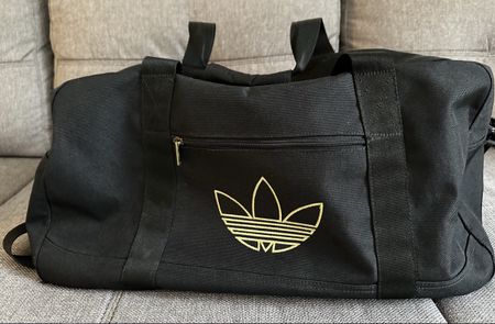 Sac de sport Adidas noir bon état