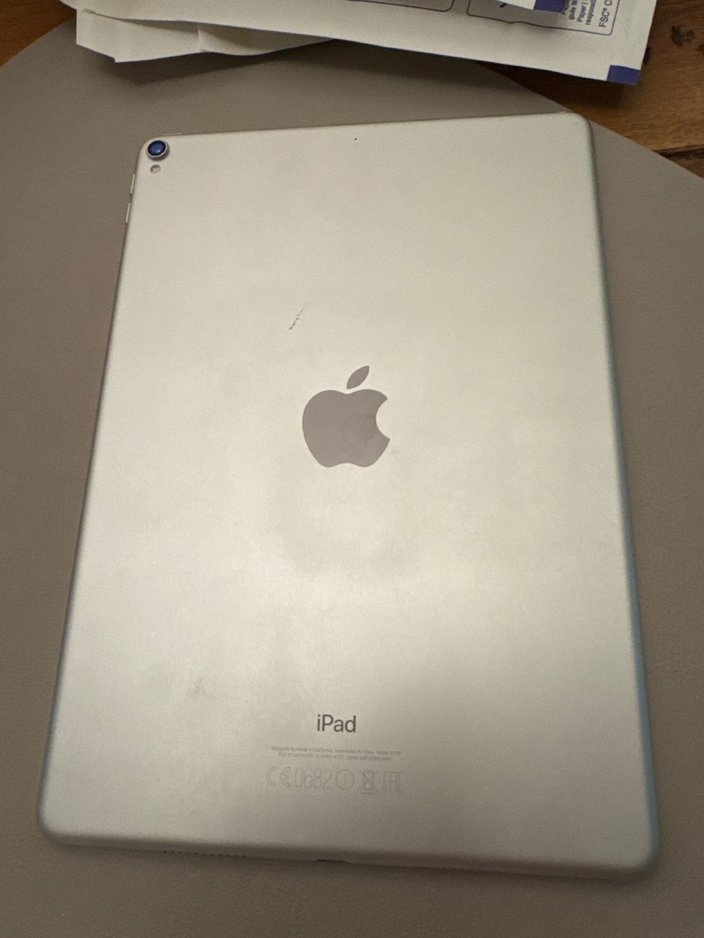 Apple Tablet PC: iPad Pro 10.5” 256GB – Usato da Adliswil venduto da Busys 3